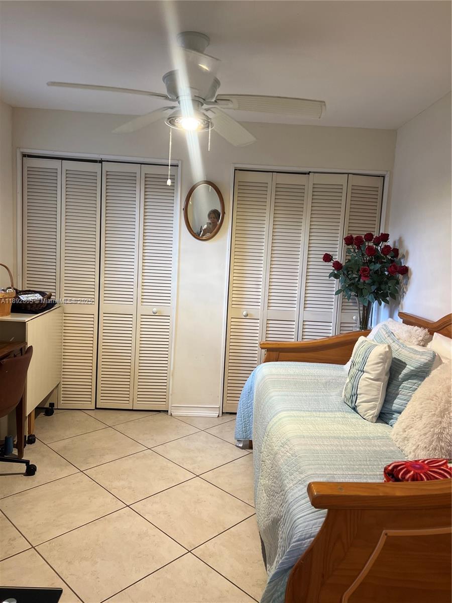 CORAL PARK ESTATES SEC 8 - Residential