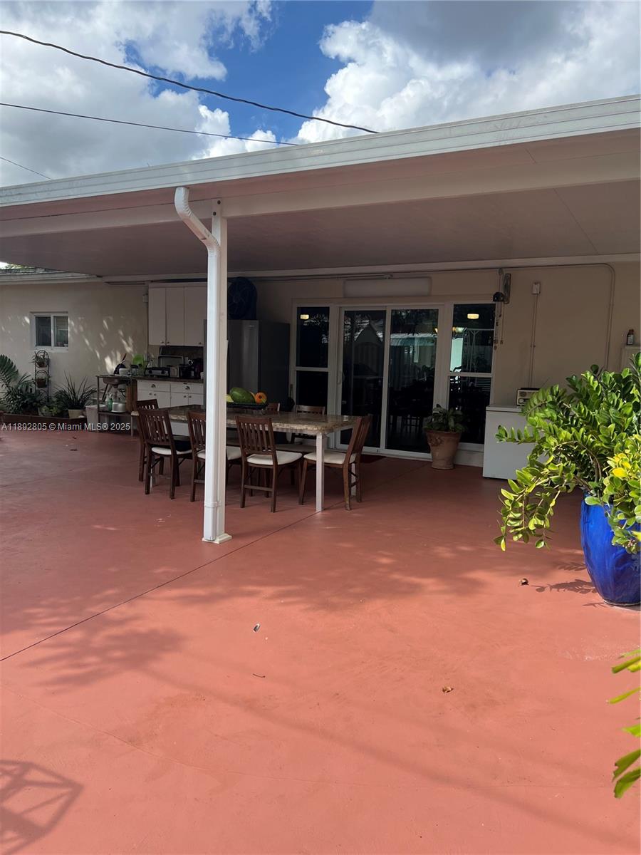 CORAL PARK ESTATES SEC 8 - Residential