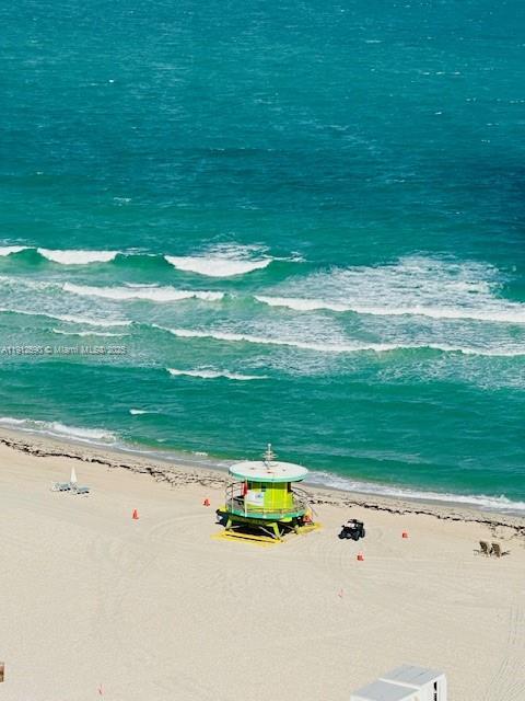 5701 SE Collins Ave PH10