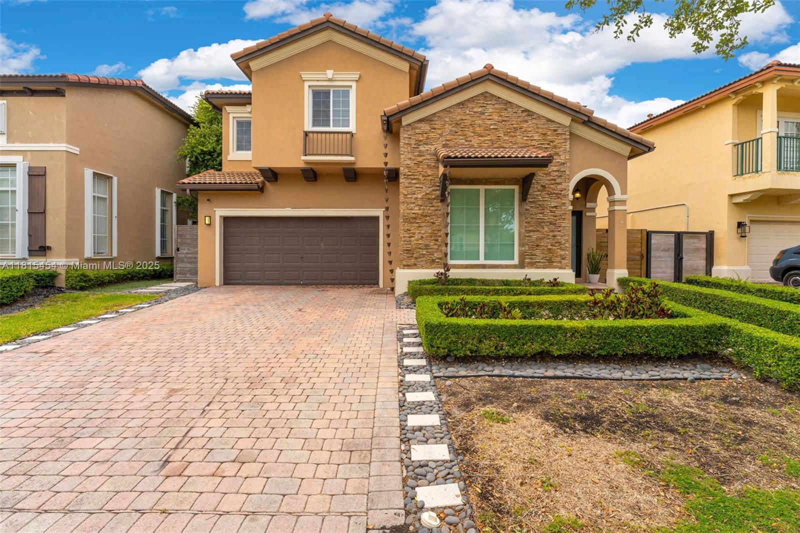 22618 Sw 94th Path, Cutler Bay, Miami-Dade County, Florida - 4 Bedrooms  
3 Bathrooms - 