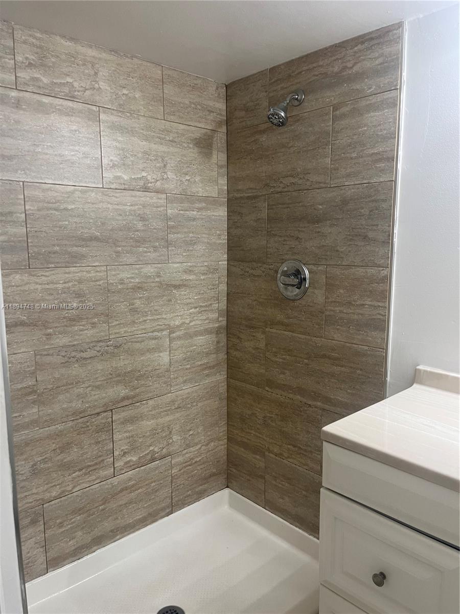 BELLA GRAND CONDO - Residential Lease