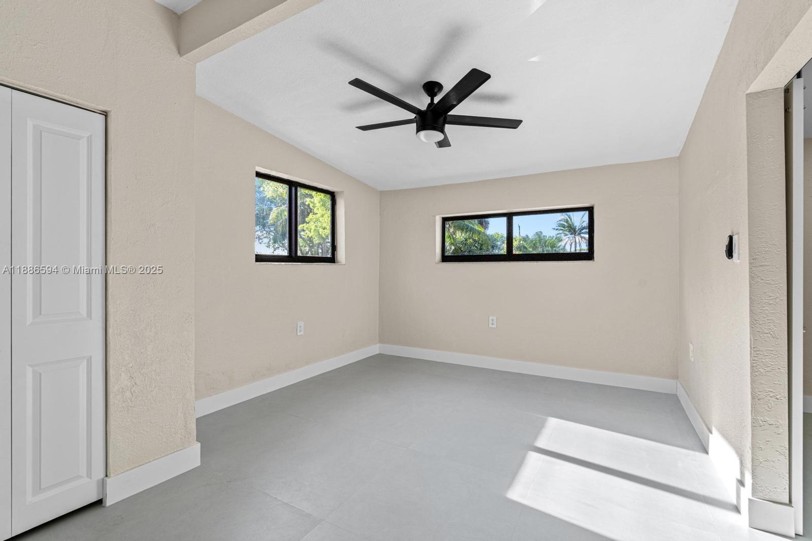 CUTLER RIDGE SEC 4 - Residential Lease