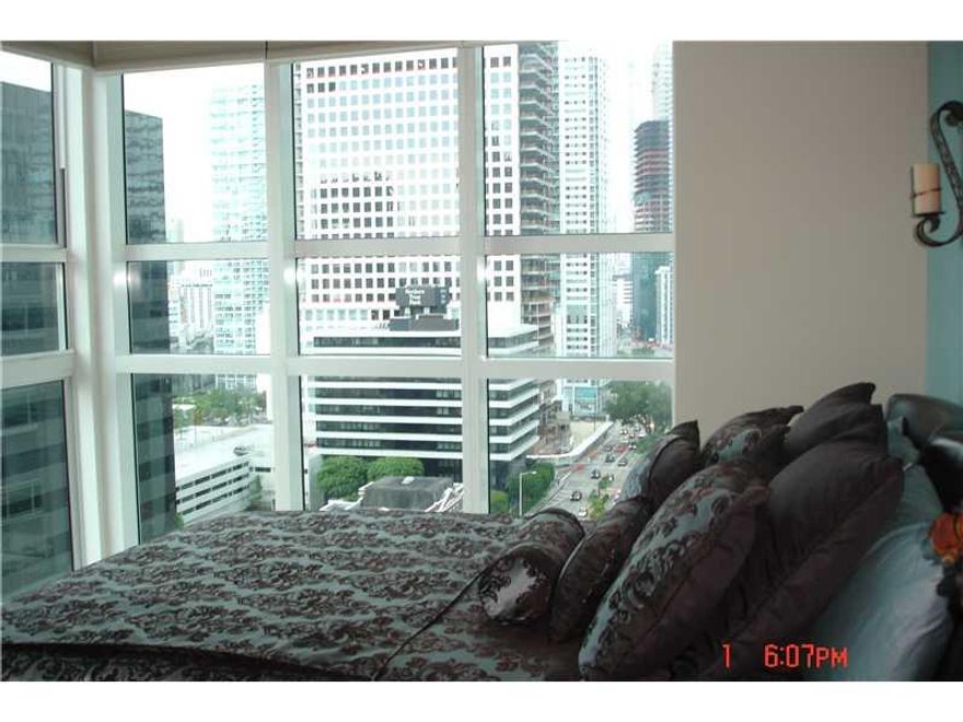Recently tiled unit in the heart of the Brickell Avenue corridor. This wonderful 1 bedroom, 1 bathroom corner unit overlooking the Brickell Ave business district is centrally located. Unit boasts floor to ceiling windows for more dramatic exposure of Bric kell Ave. Stainless steel appliances in the kitchen. Can be rented furnished if desired.