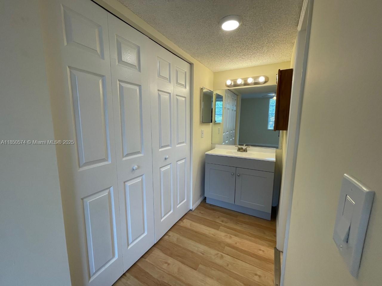 LIVE OAK CONDO TWELVE - Residential