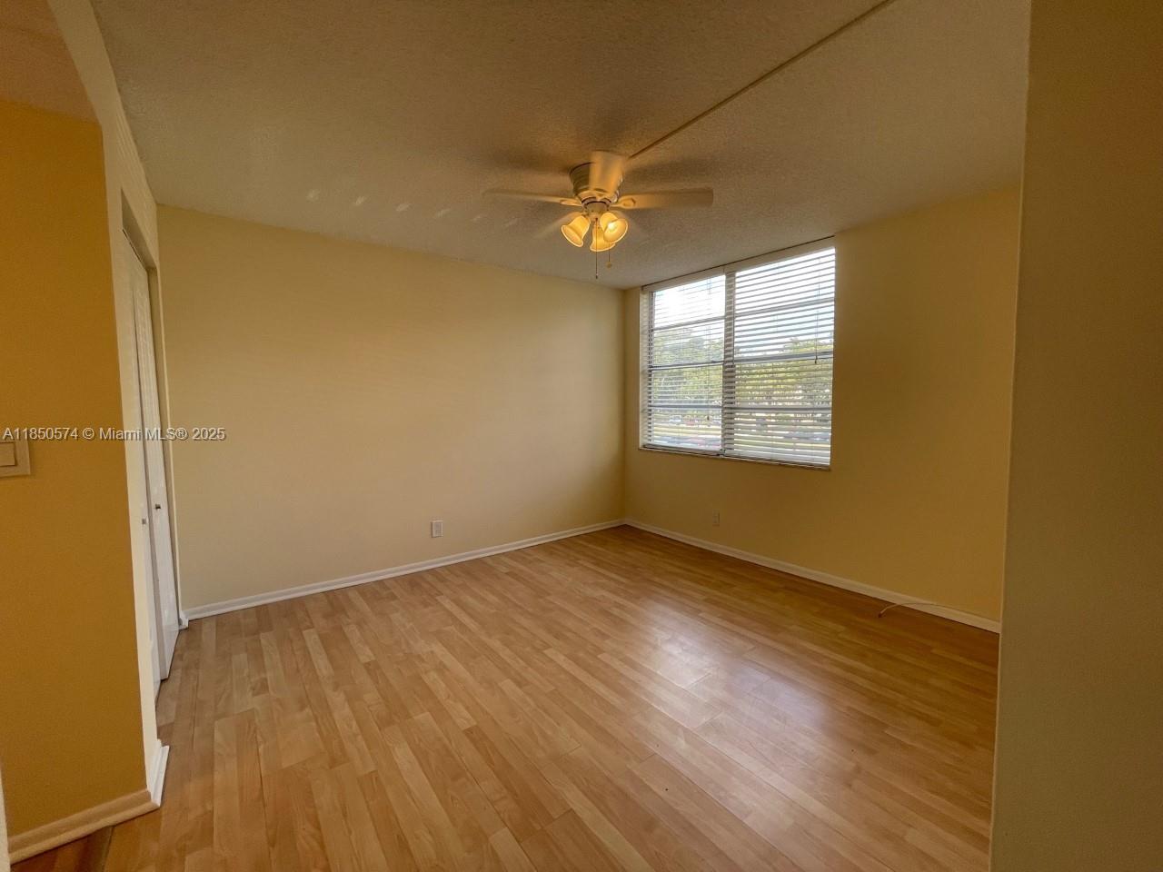 LIVE OAK CONDO TWELVE - Residential