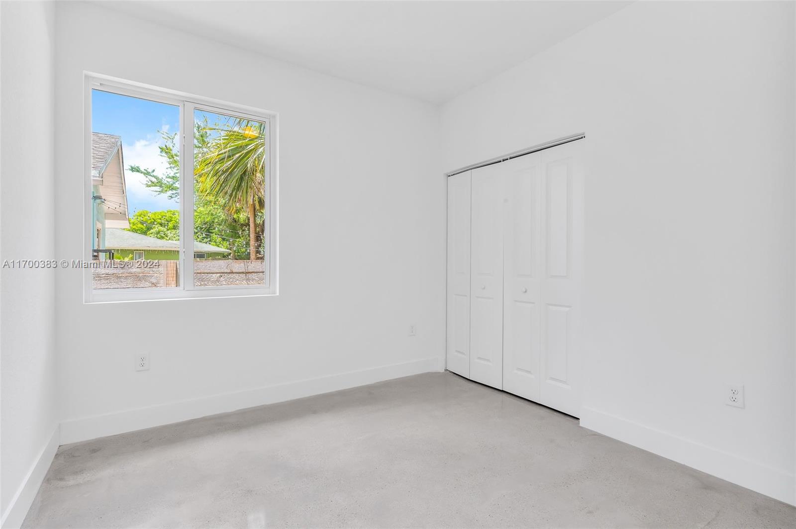 LINCOLN PARK CORR PLAT - Residential Lease