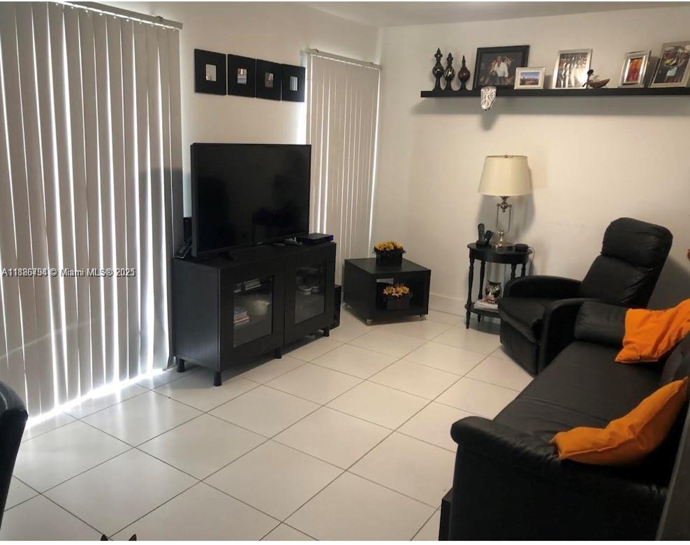 WATERPOINT CONDO - Residential Lease
