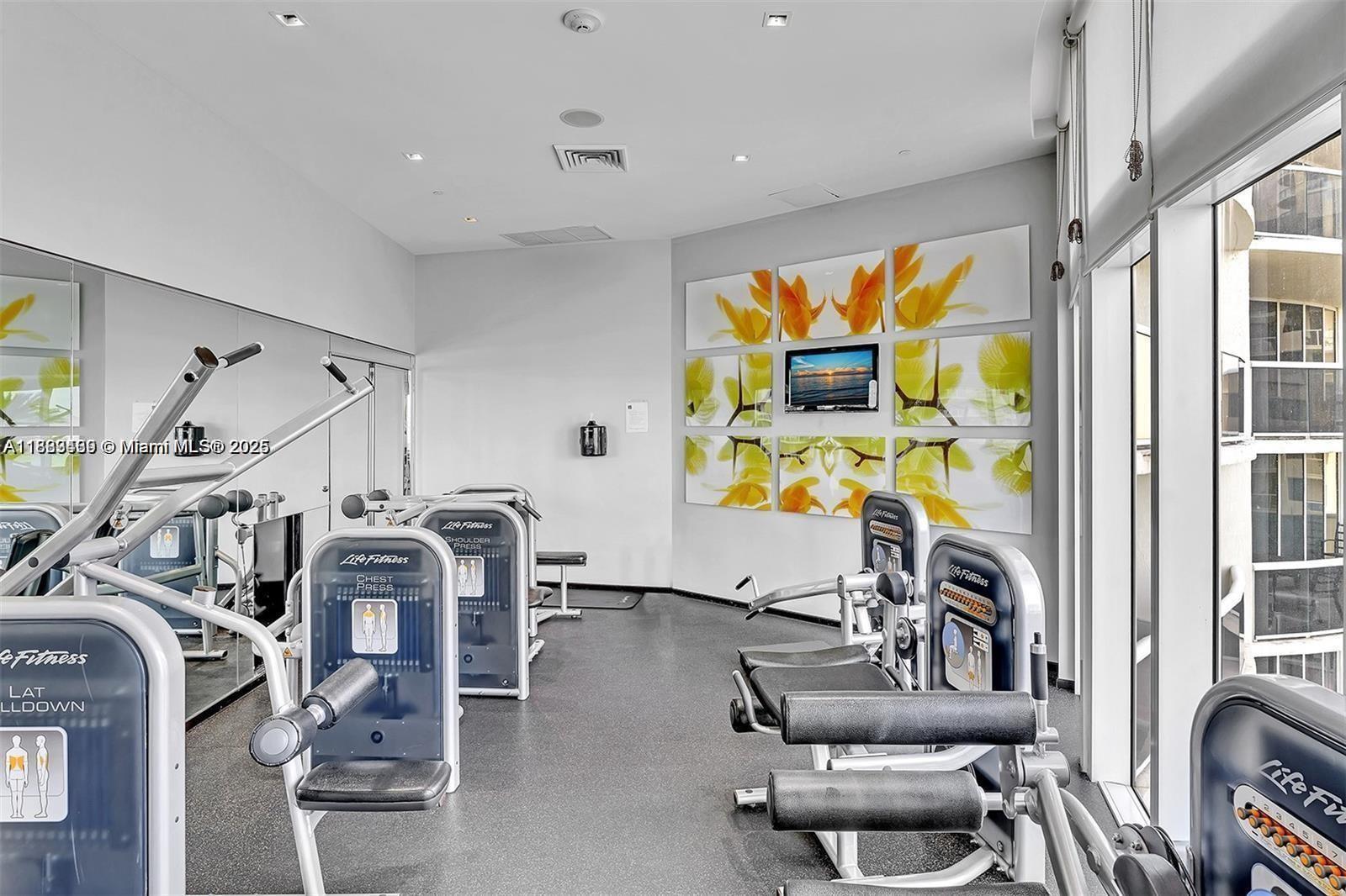 OCEAN FOUR CONDO - Residential Lease