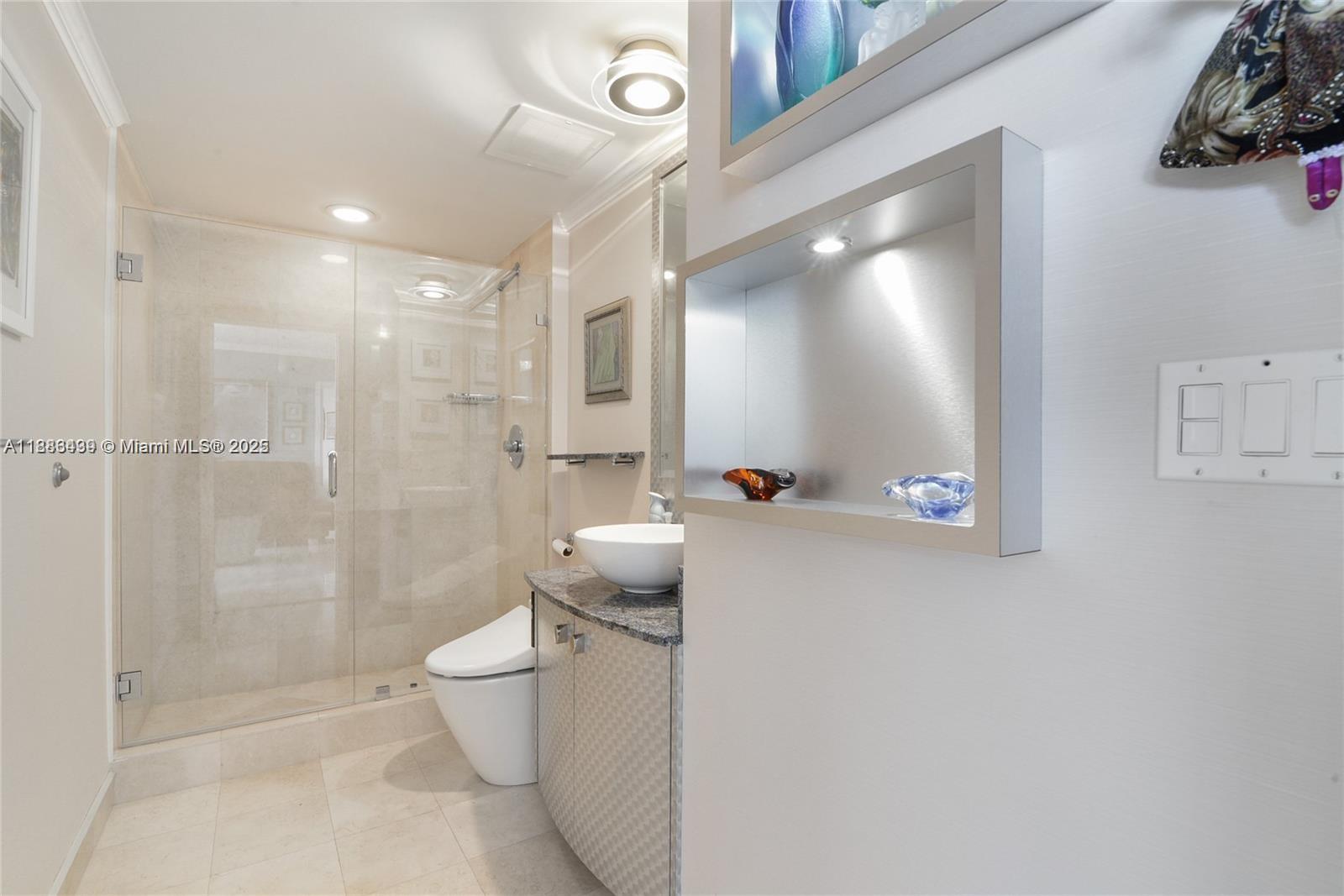 OCEAN FOUR CONDO - Residential Lease
