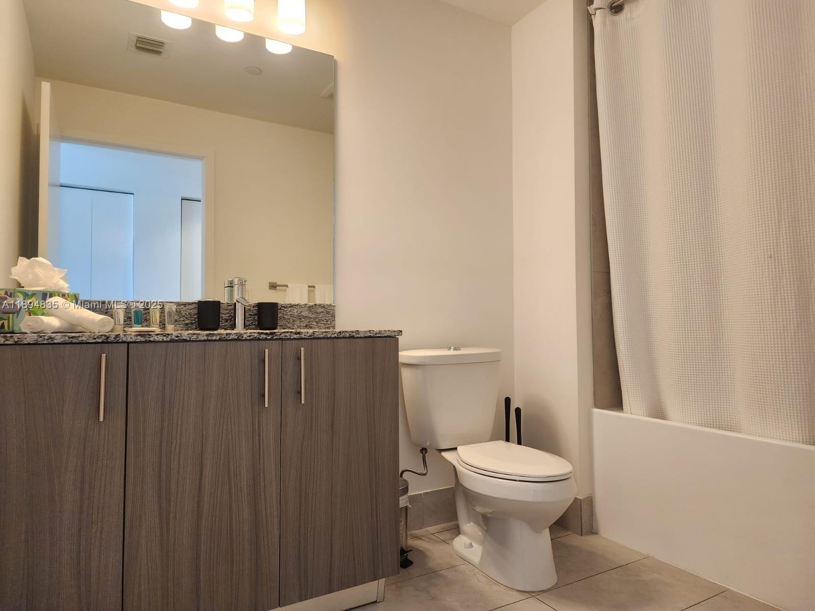 5350 PARK CONDO - Residential Lease