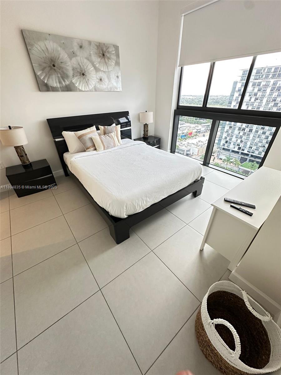5350 PARK CONDO - Residential Lease
