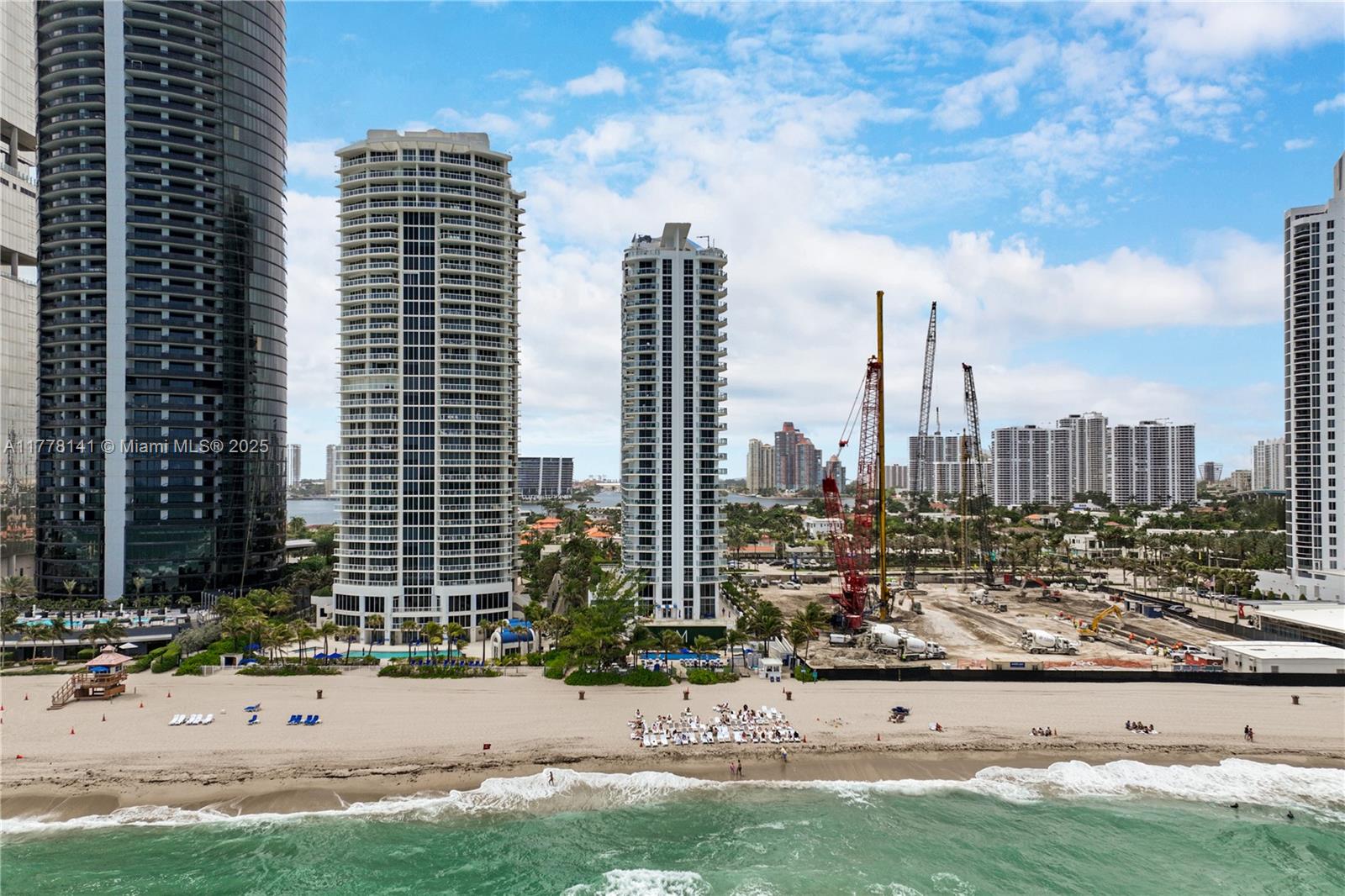 M RESORT RESIDENCES CONDO - Residential