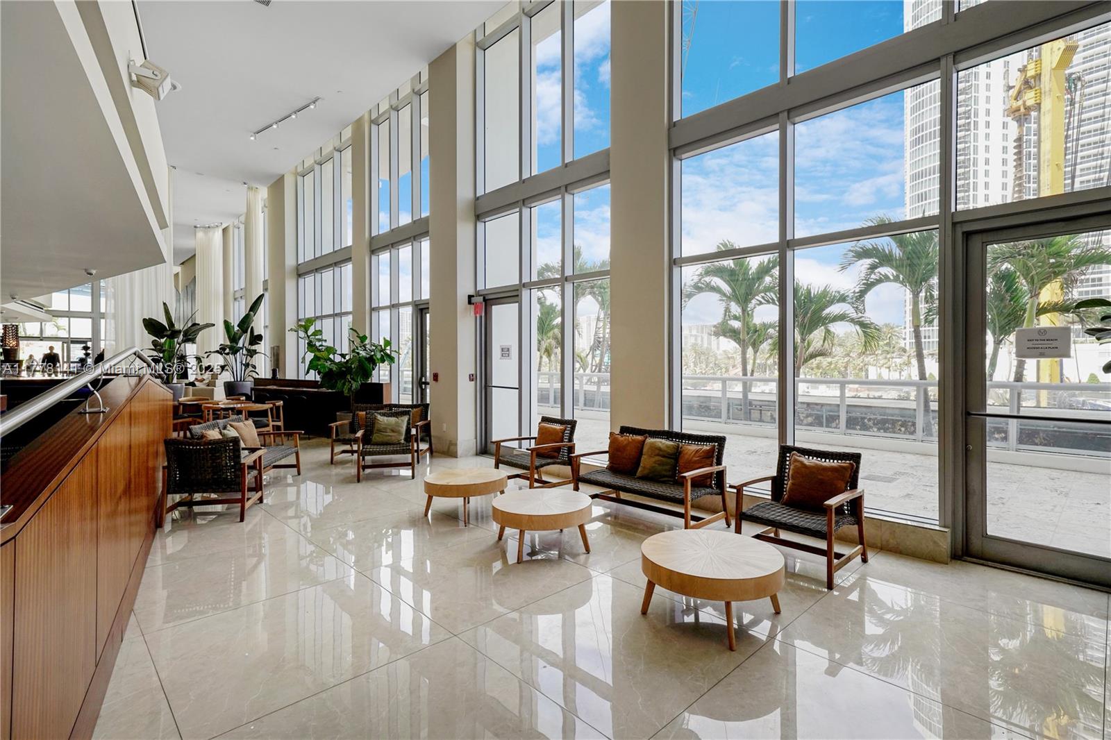 M RESORT RESIDENCES CONDO - Residential