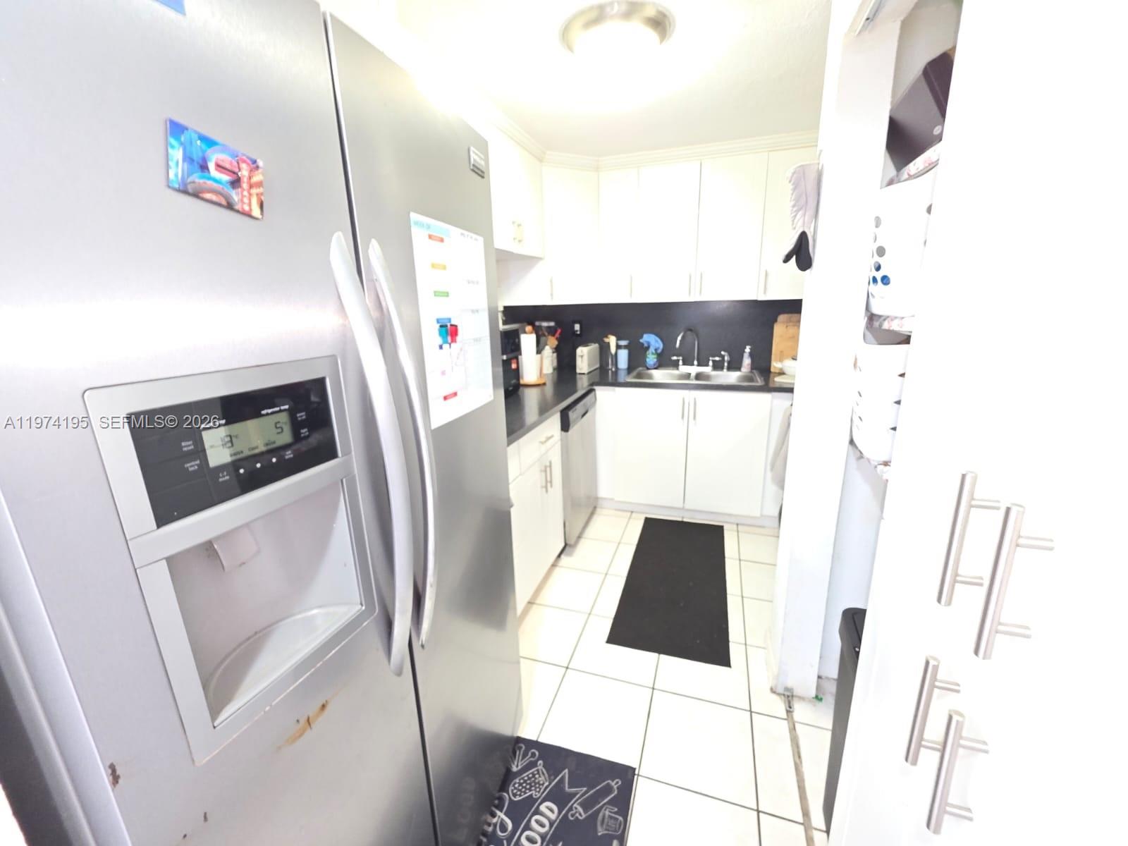 HERITAGE SQUARE CONDO - Residential