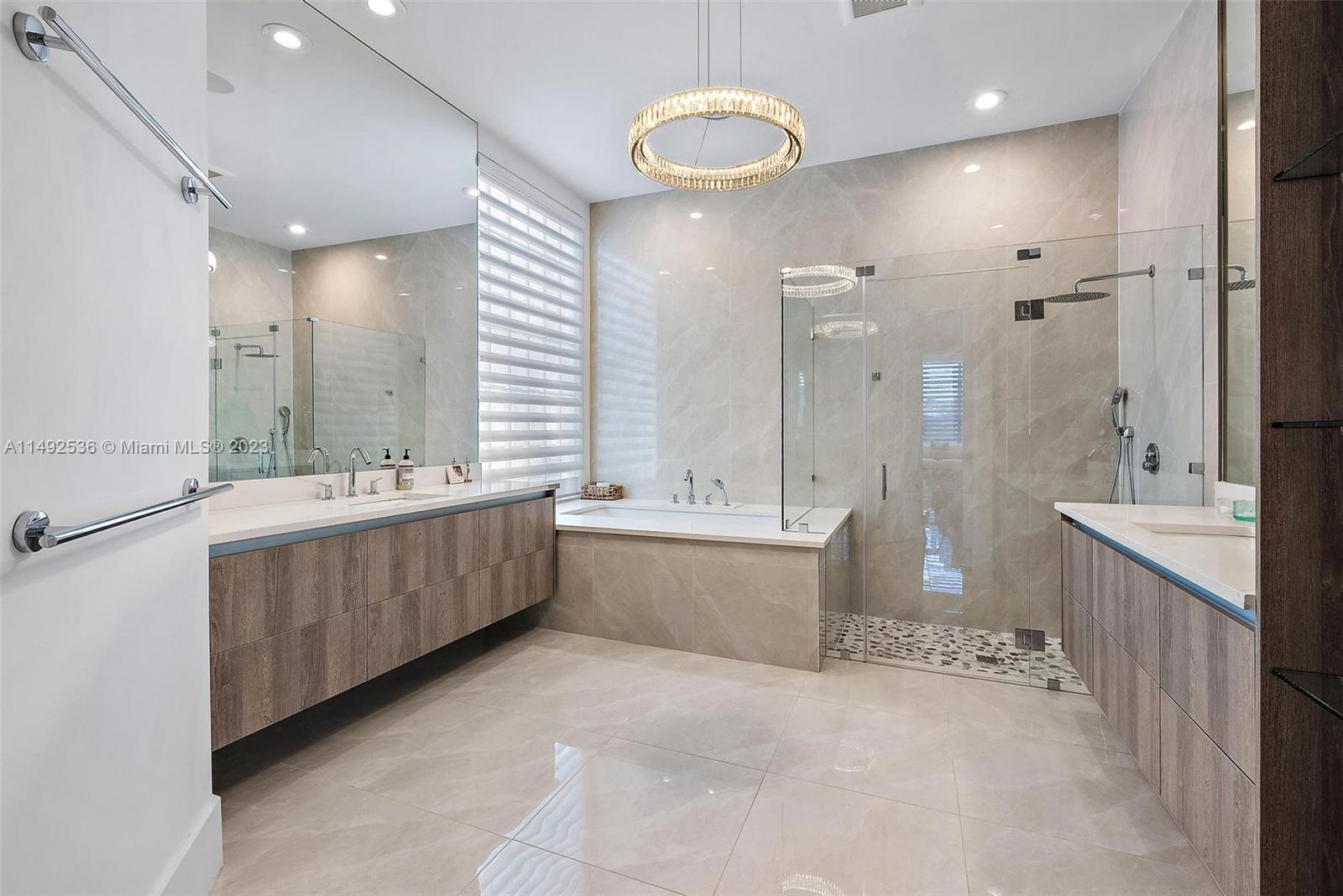 Mirasol - Residential