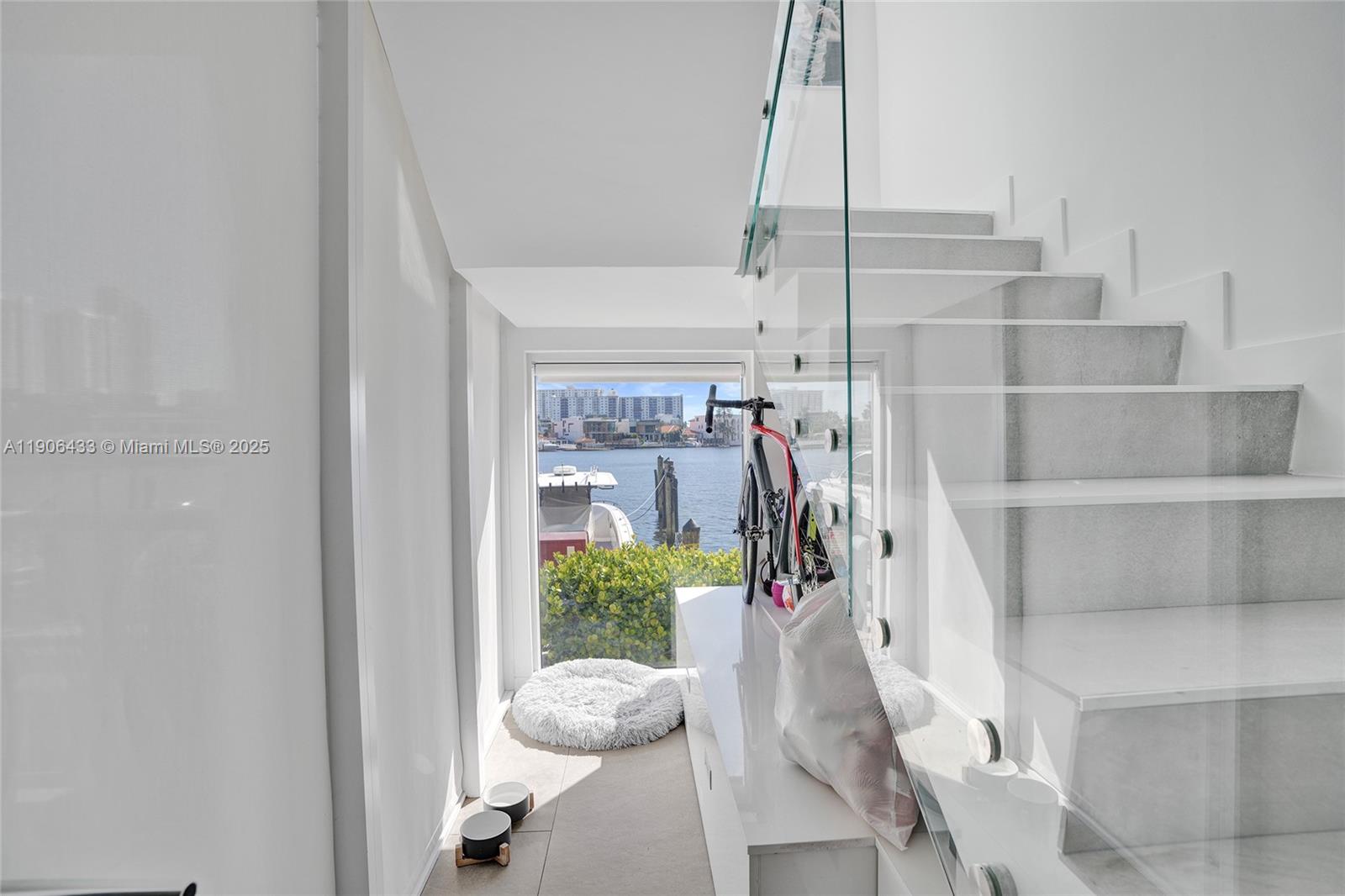 400 SUNNY ISLES CONDO EAS - Residential