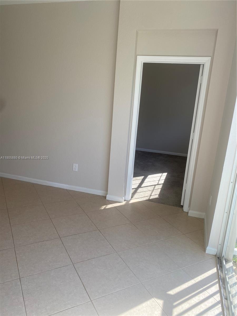MARSH HARBOUR 49 CONDO - Residential Lease