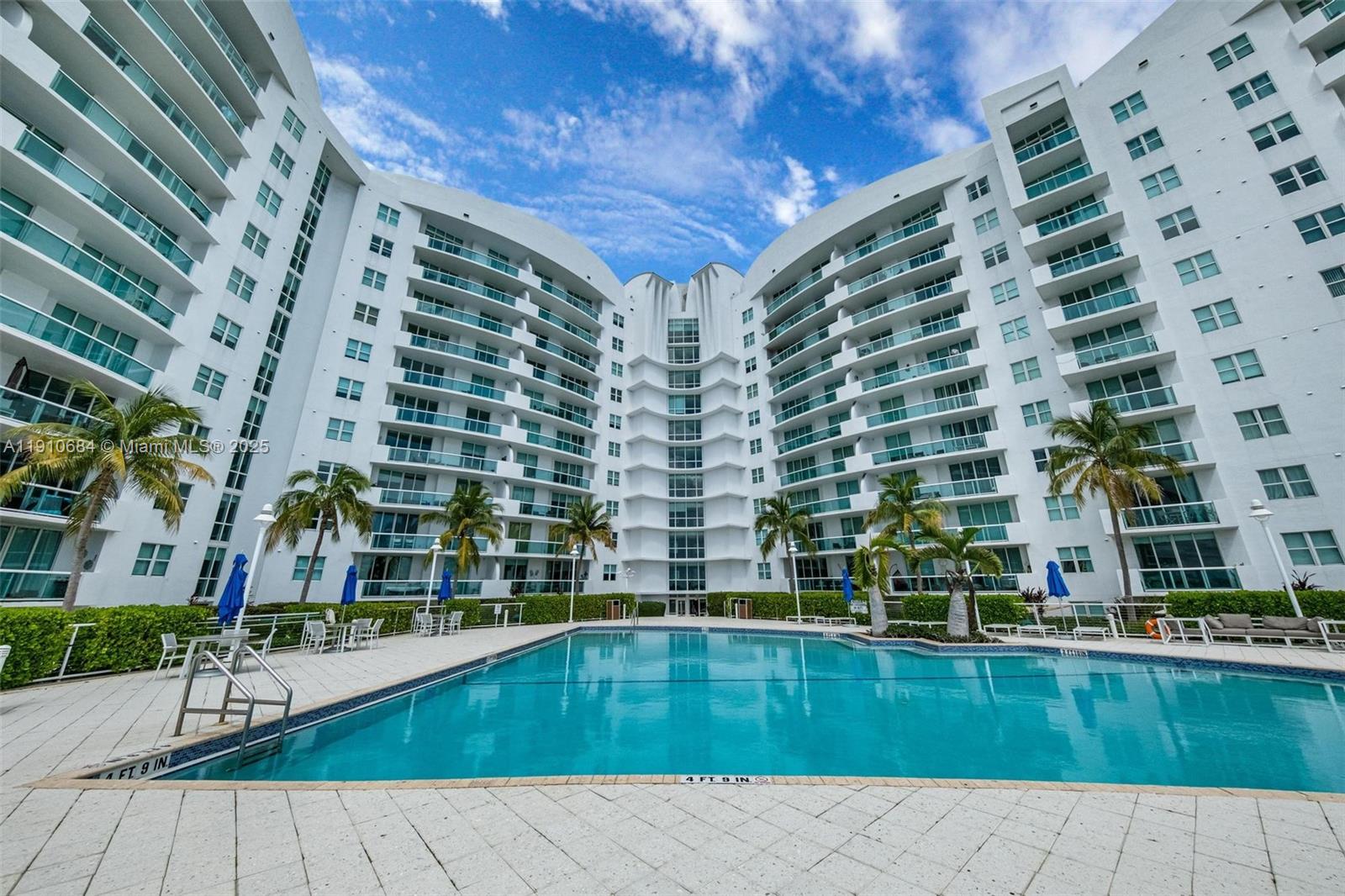 360 CONDO C - Residential