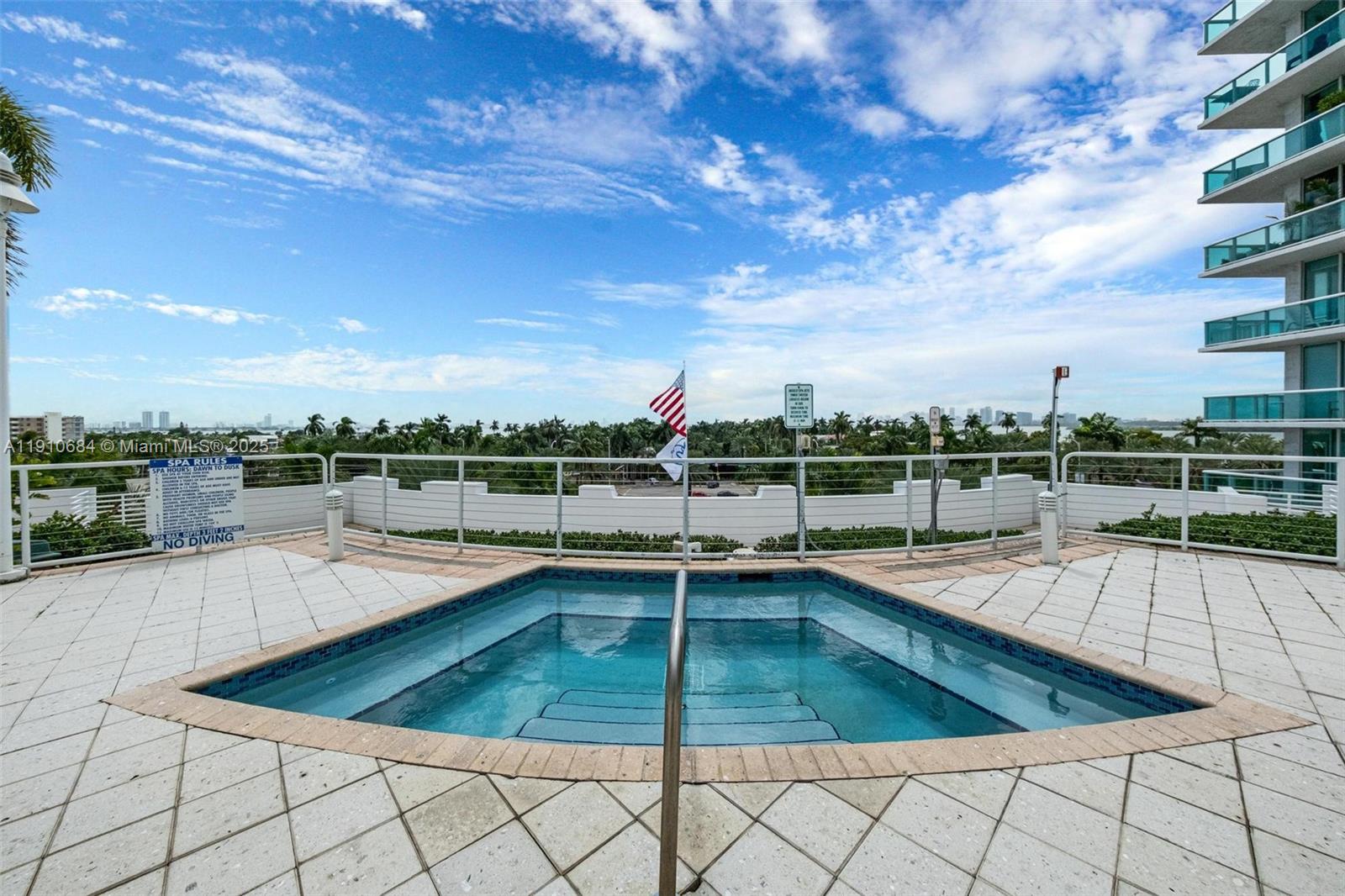 360 CONDO C - Residential