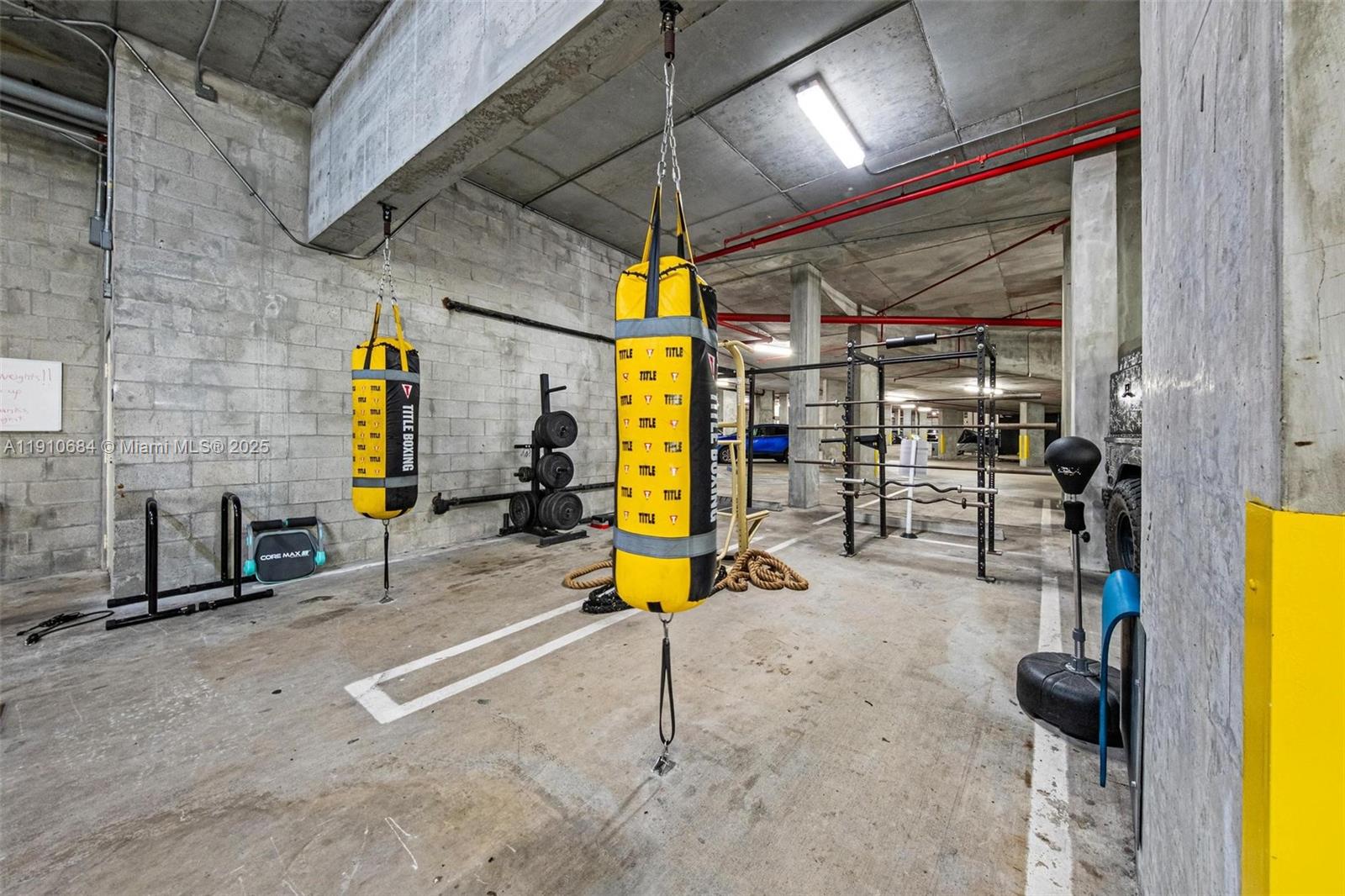 360 CONDO C - Residential