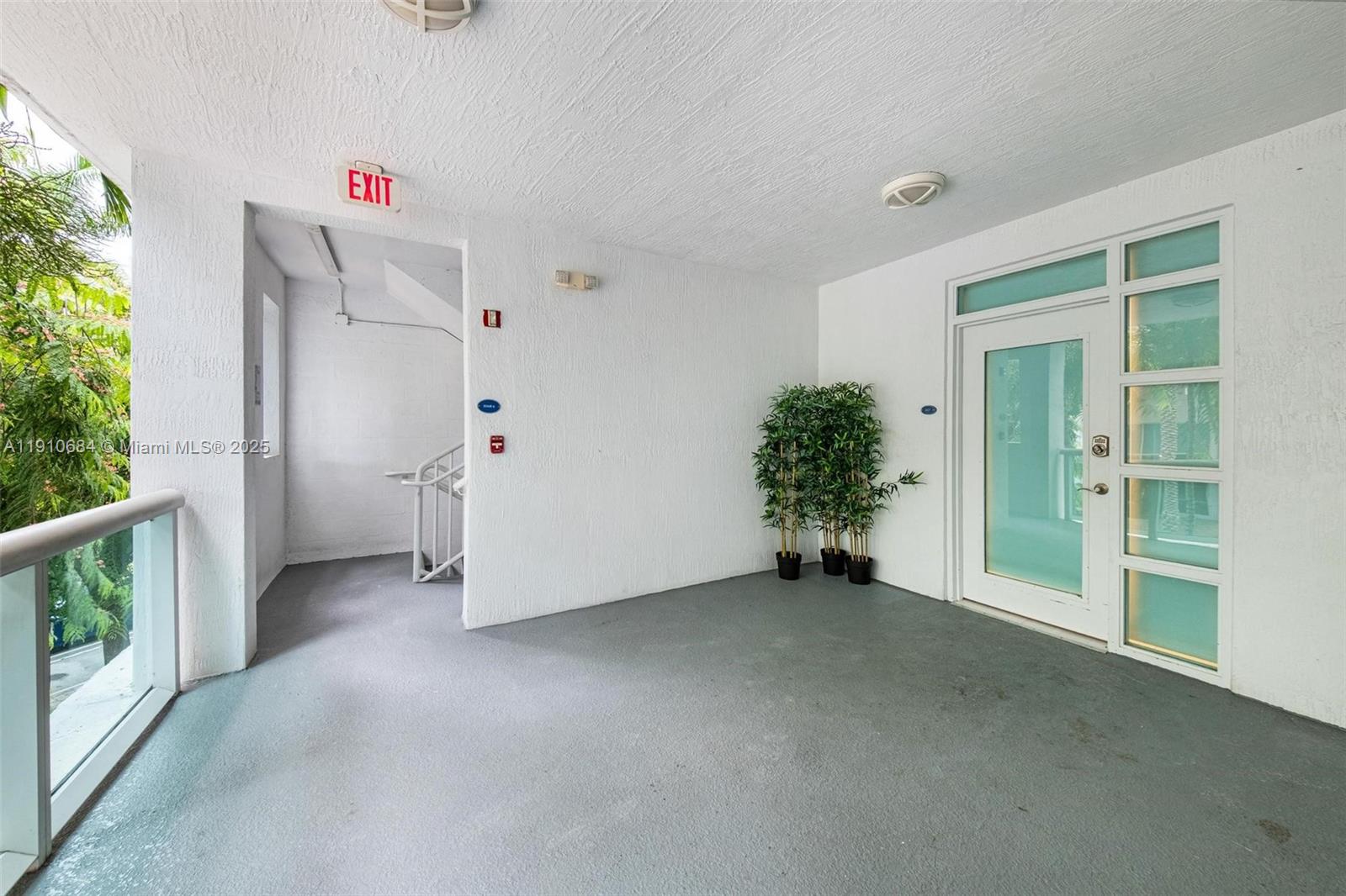 360 CONDO C - Residential