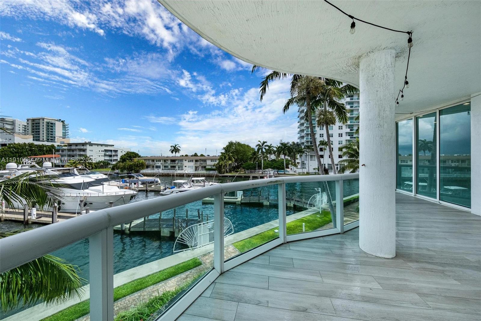 360 CONDO C - Residential