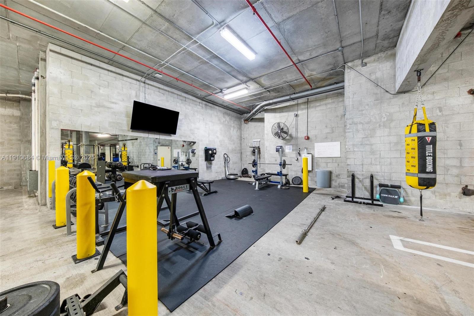 360 CONDO C - Residential