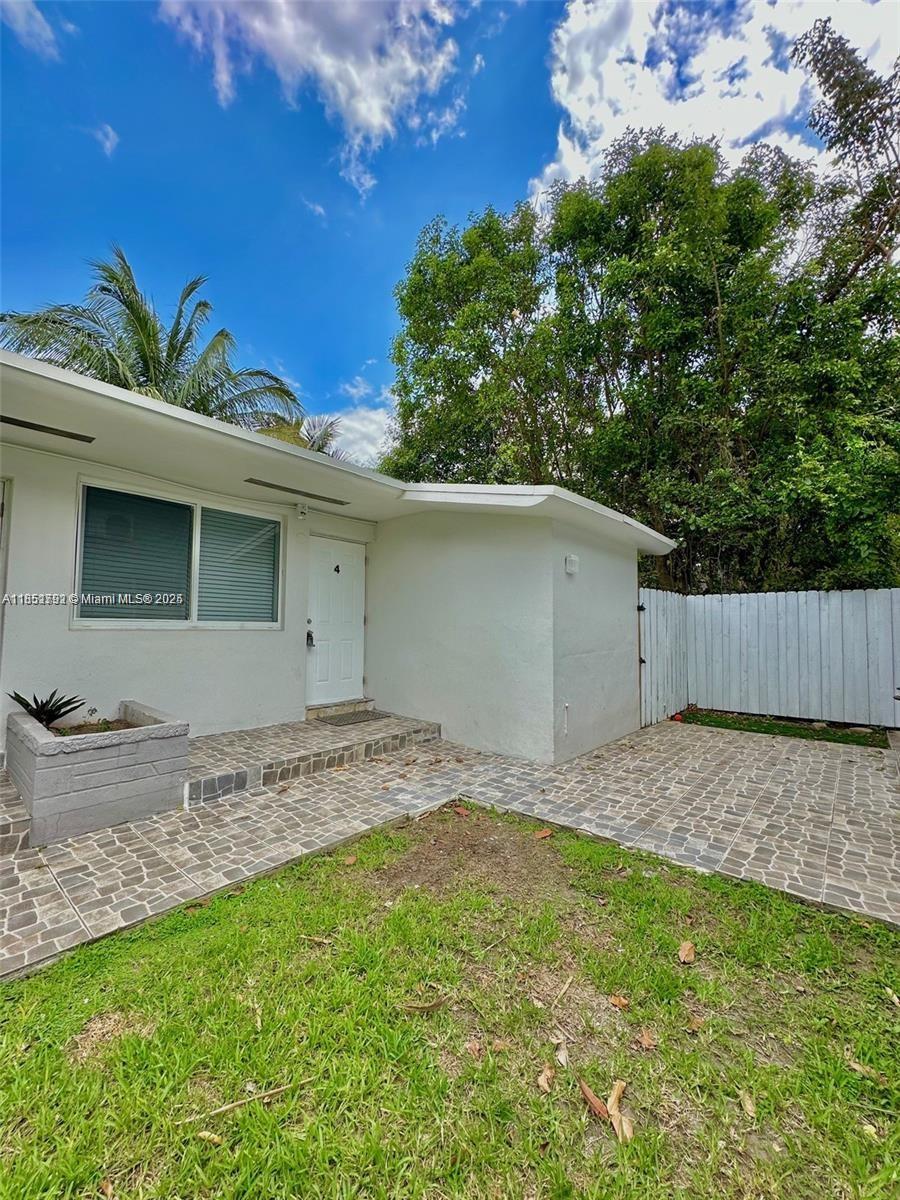 Beautiful Large 1-bed 1-bath apartment with central AC, hurricane resistant impact windows, patio, privacy fence, and 2 parking spaces. PLEASE TEXT THE LISTING AGENT TO SCHEDULE A SHOWING. Rent includes trash, parking, landscaping, water & sewer. Available for immediate move in.