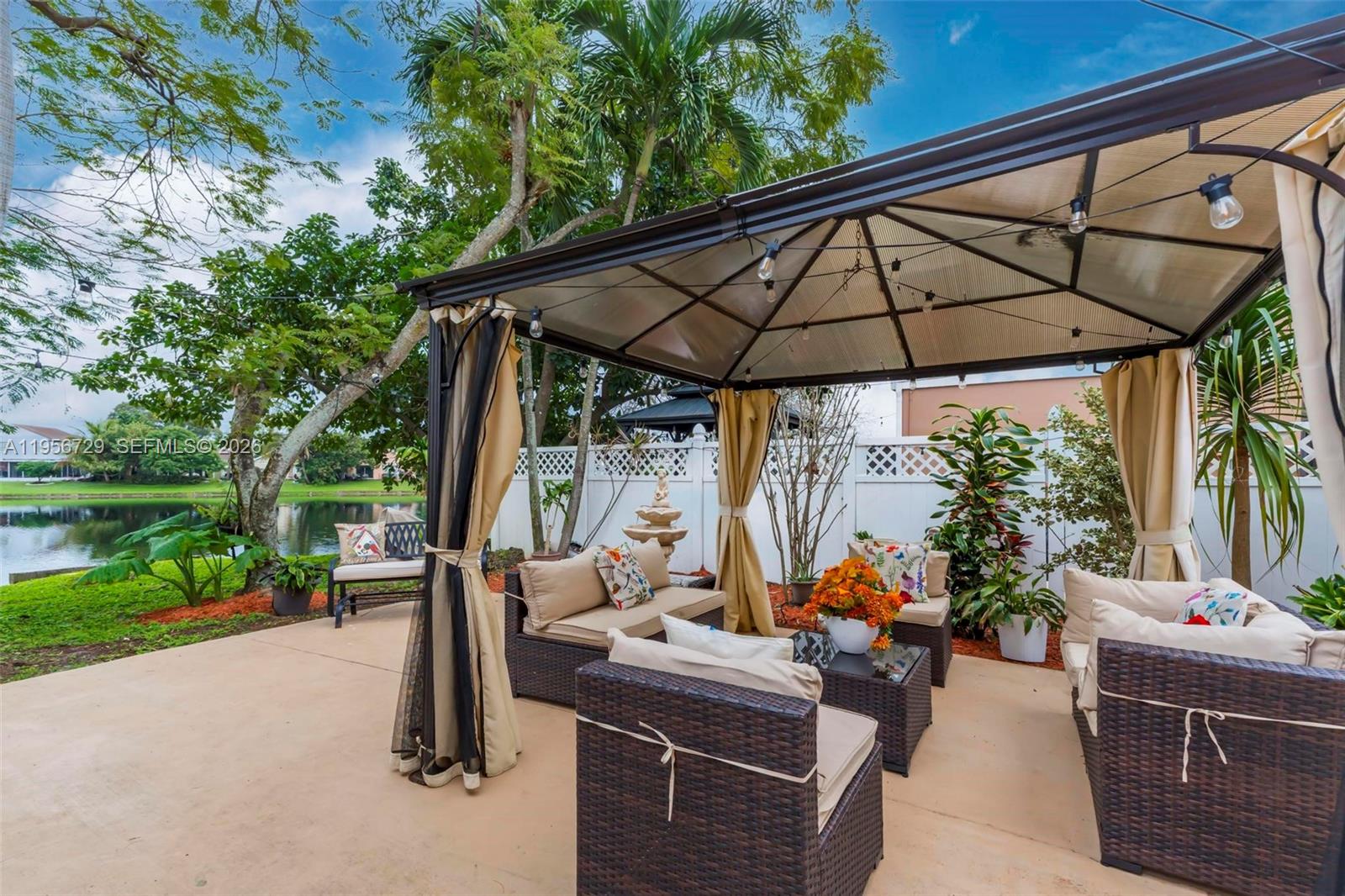 MEADOWS OF MIRAMAR - Residential