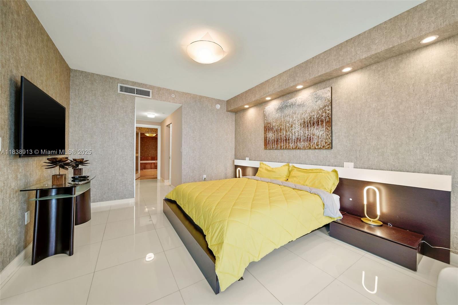 ACQUALINA OCEAN RESIDENCE - Residential Lease