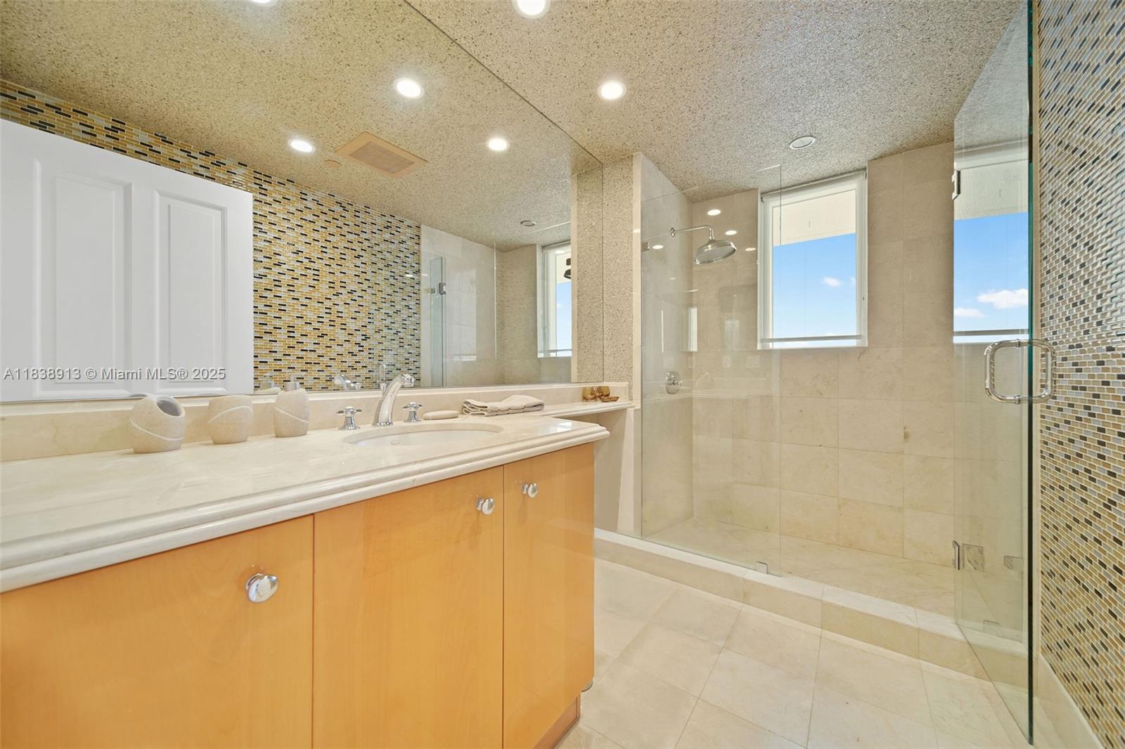 ACQUALINA OCEAN RESIDENCE - Residential Lease