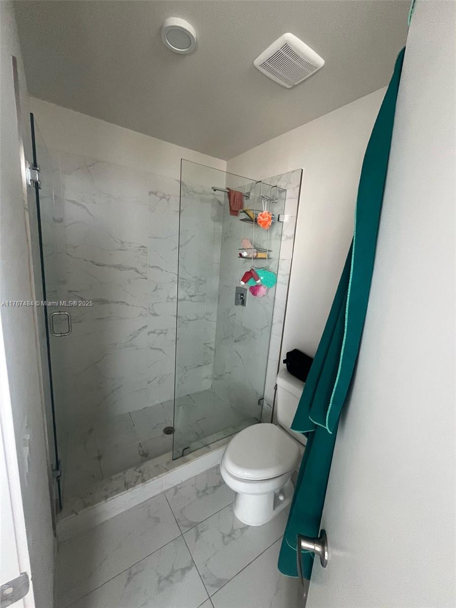 2505 NE 193rd St 4213