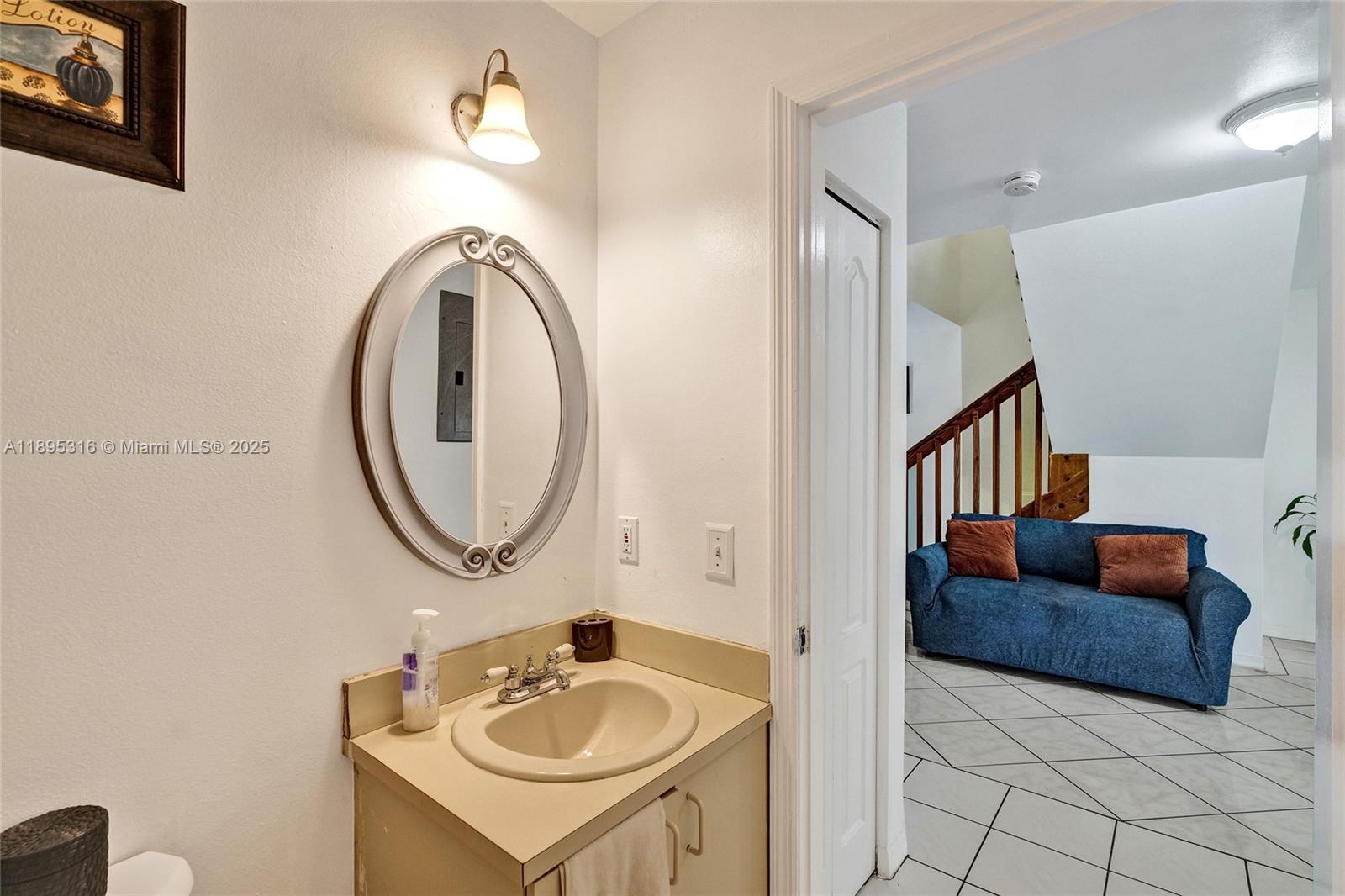 MONACO DREAM HOMES - Residential