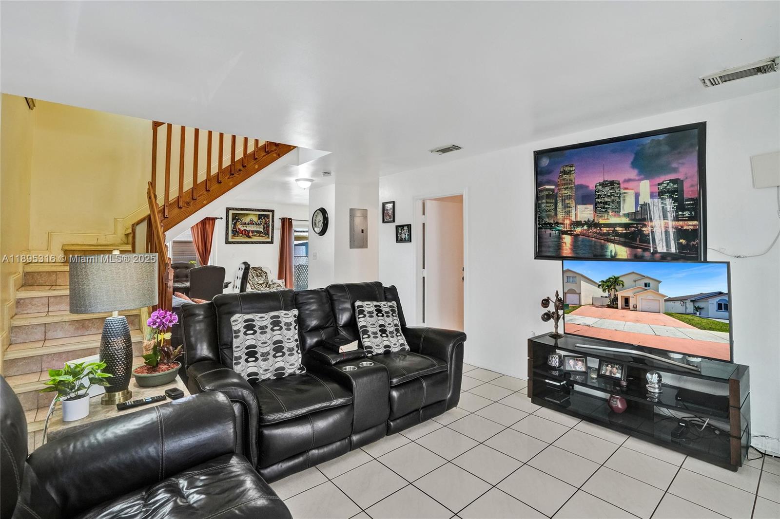 MONACO DREAM HOMES - Residential