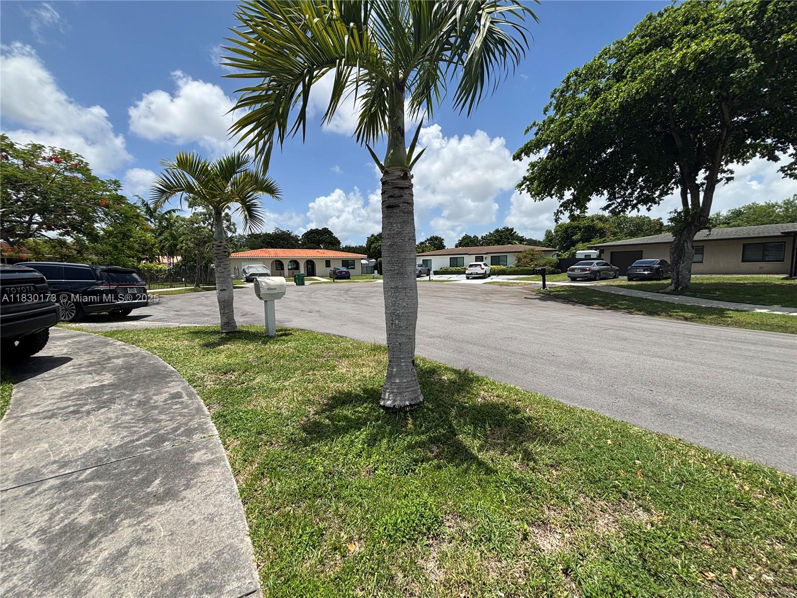 13250 SW 67th St