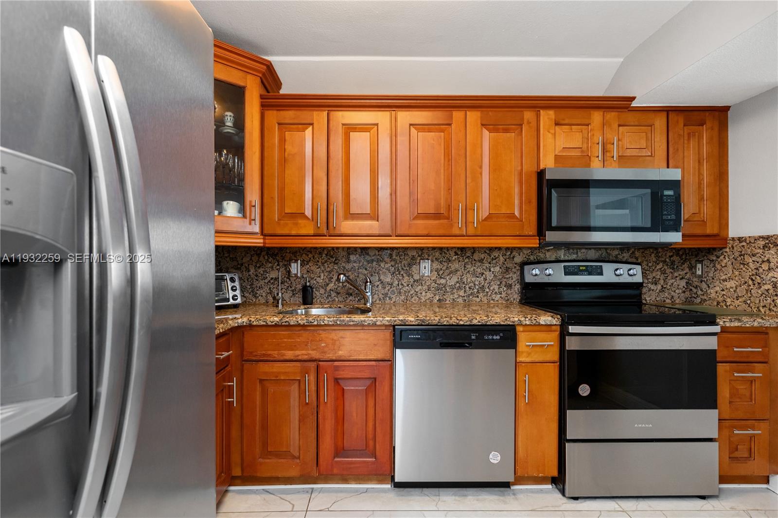 BRITANNIA AT QUADOMAIN CO - Residential Lease