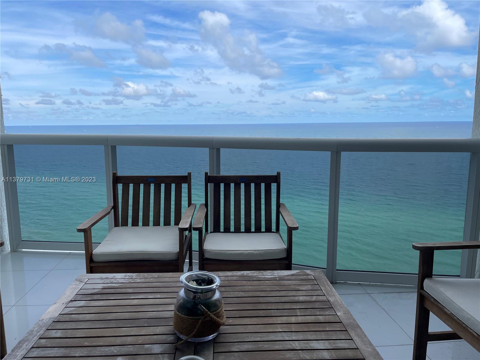 TDR TOWER III CONDO - Residential
