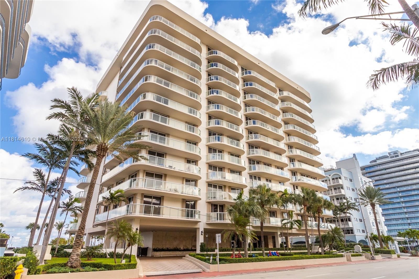 OCEAN 88 CONDOMINIUM - Residential