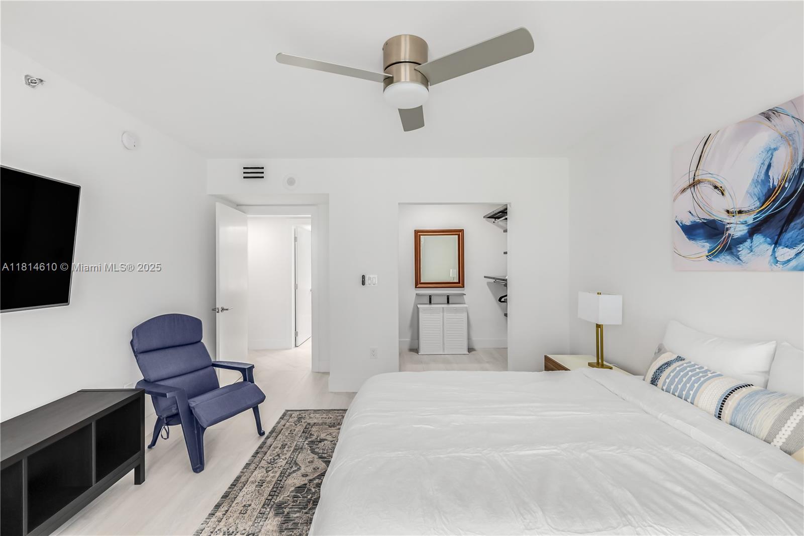 OCEAN 88 CONDOMINIUM - Residential