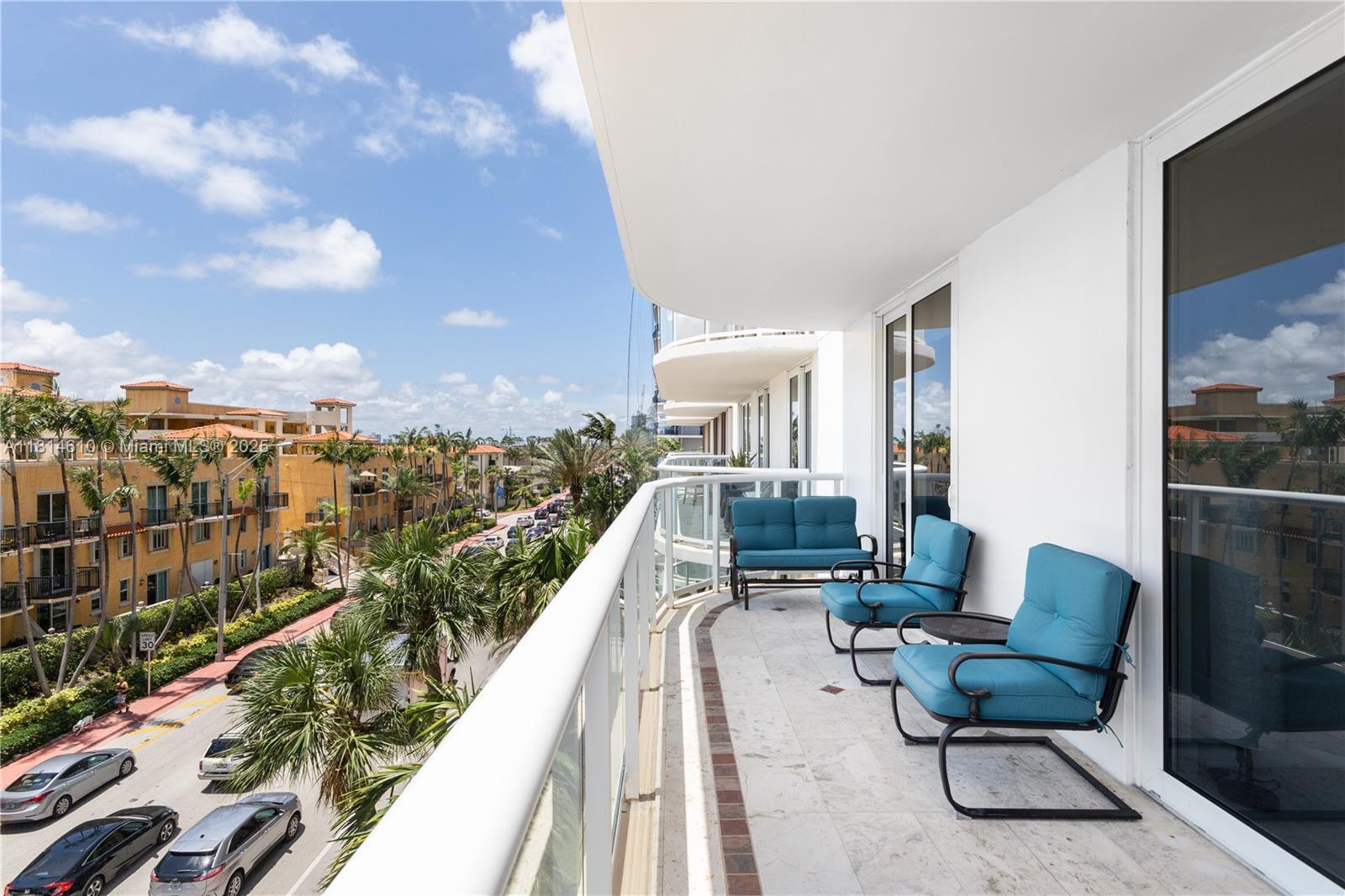 OCEAN 88 CONDOMINIUM - Residential