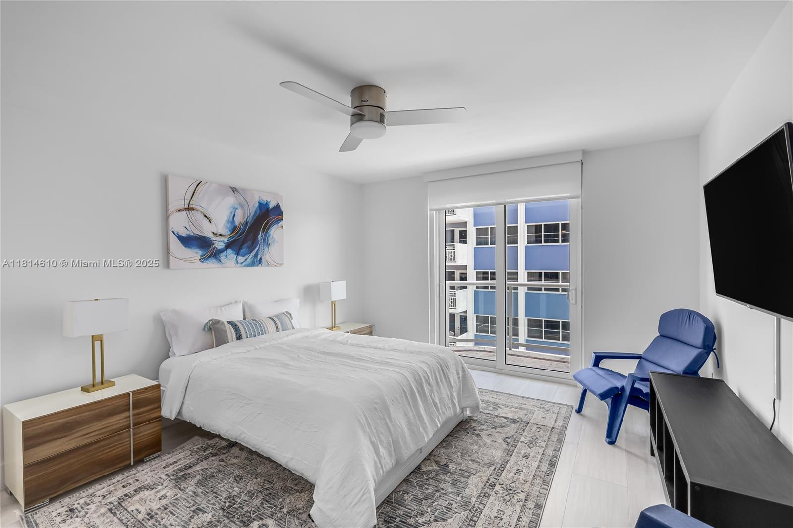 OCEAN 88 CONDOMINIUM - Residential