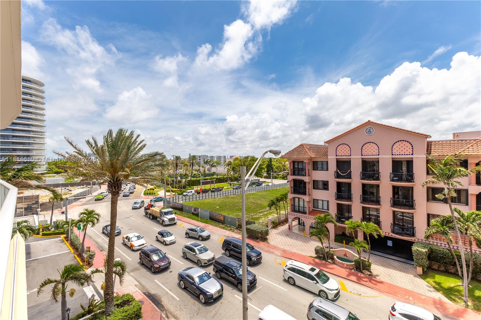 OCEAN 88 CONDOMINIUM - Residential