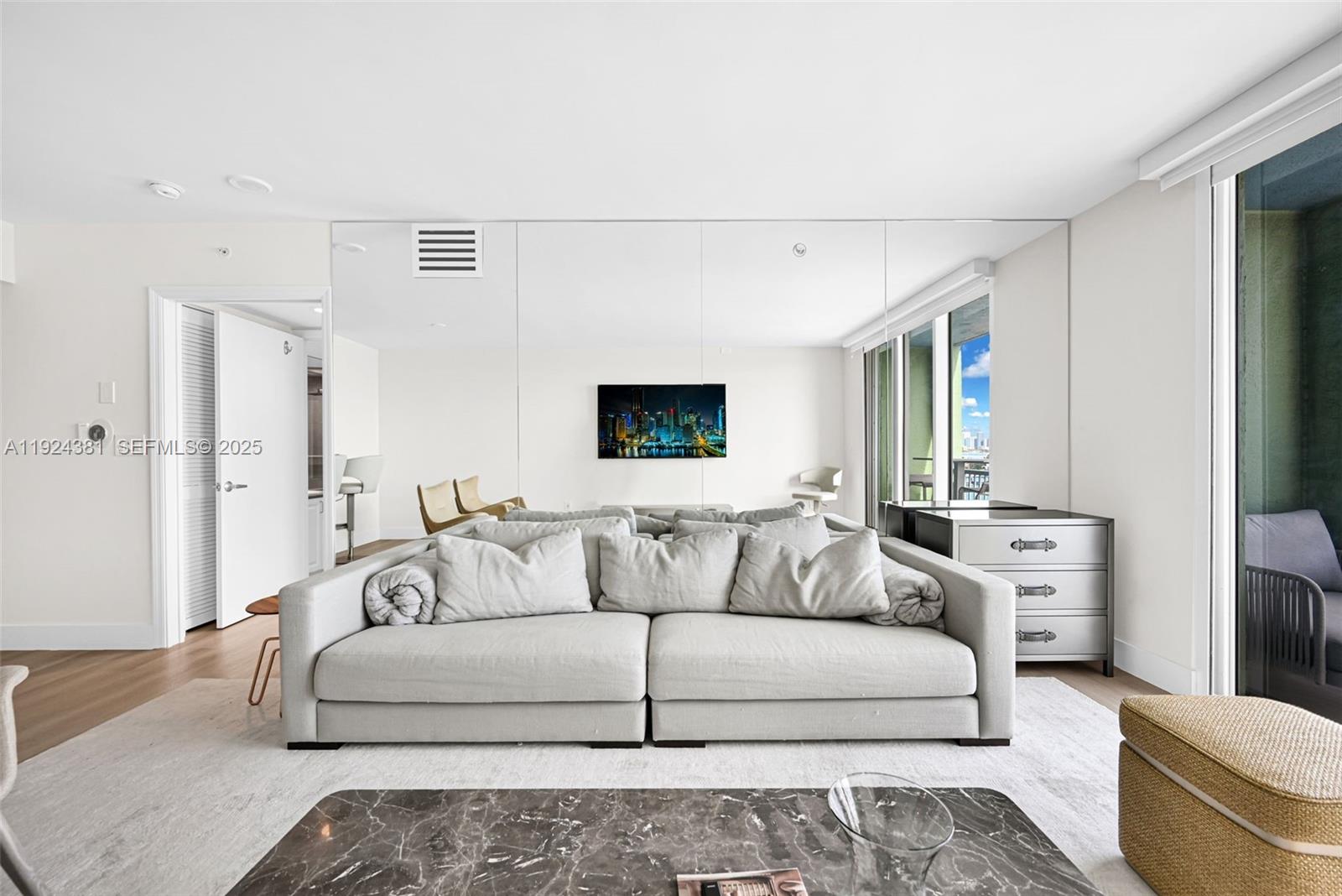 YACHT CLUB AT PORTOFINO C - Residential Lease