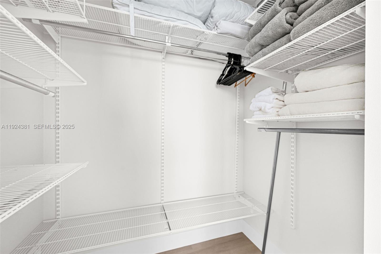 YACHT CLUB AT PORTOFINO C - Residential Lease