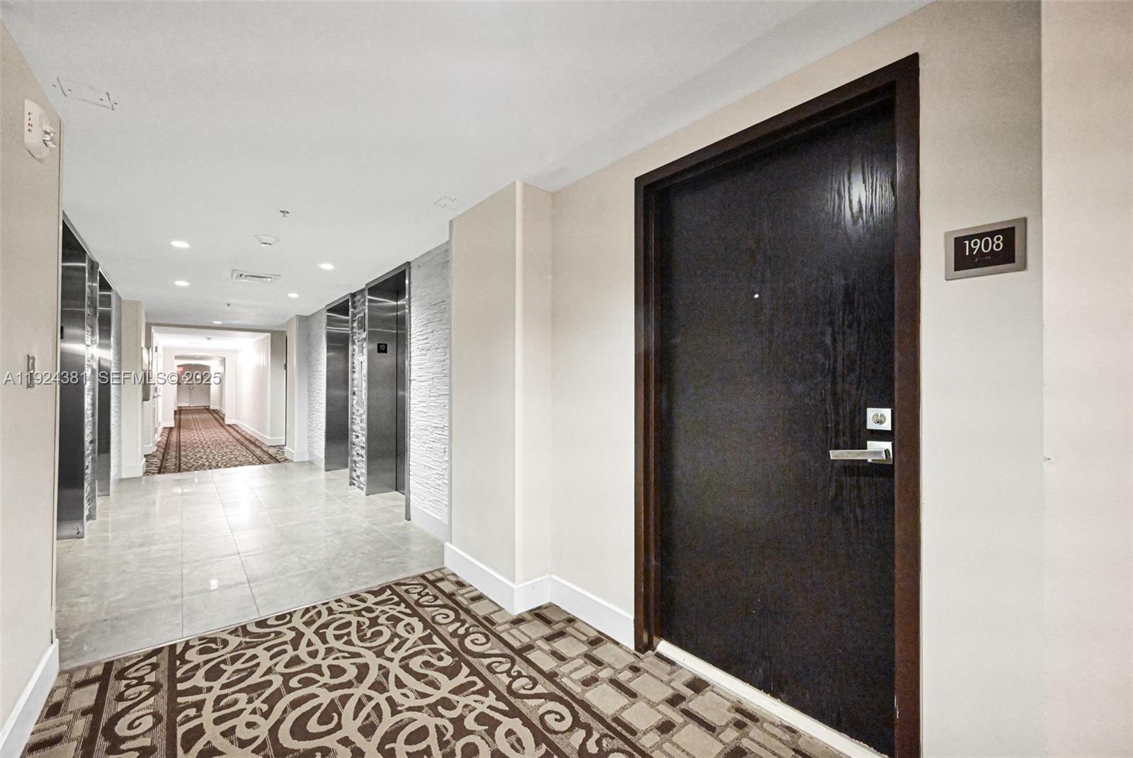 YACHT CLUB AT PORTOFINO C - Residential Lease