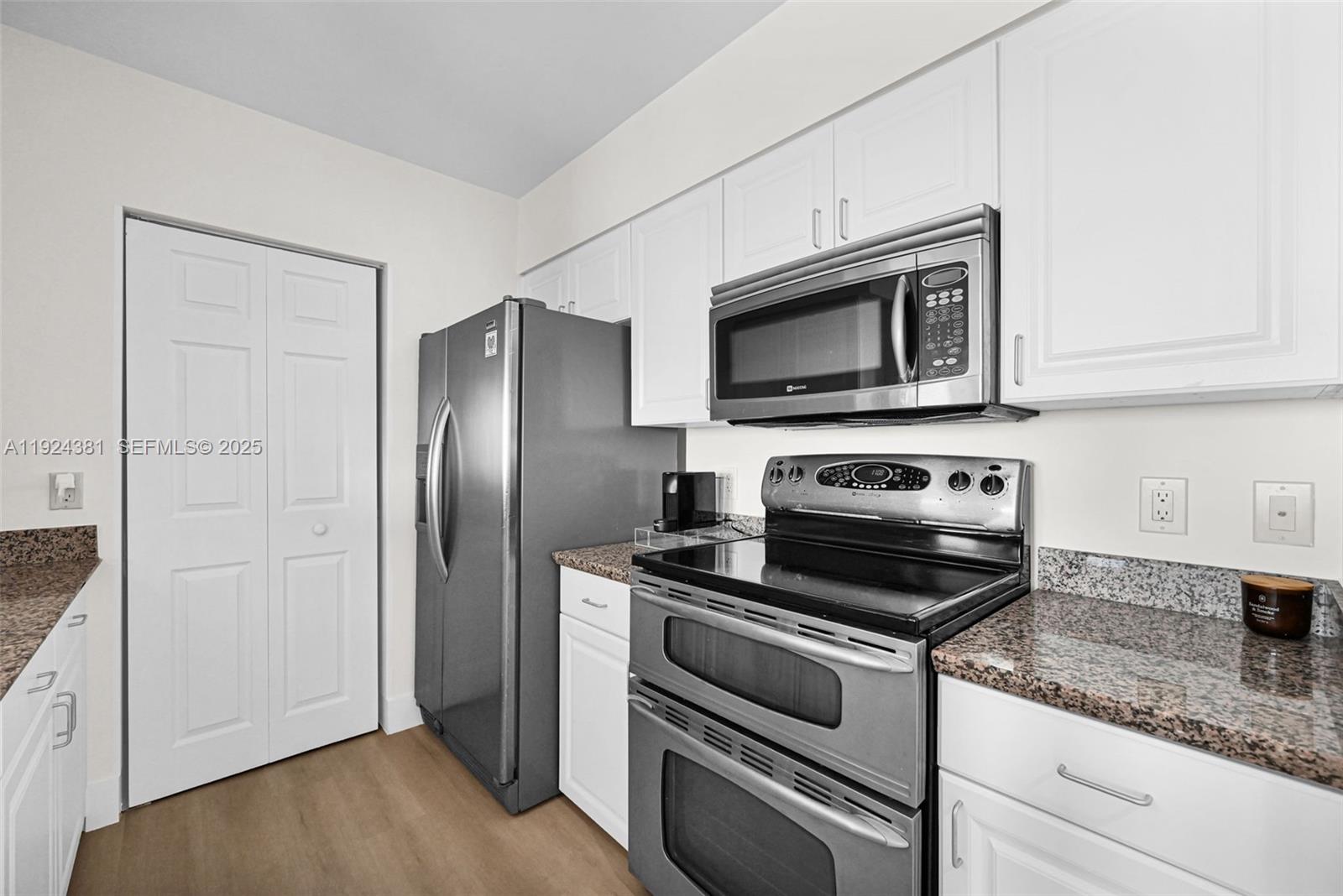 YACHT CLUB AT PORTOFINO C - Residential Lease