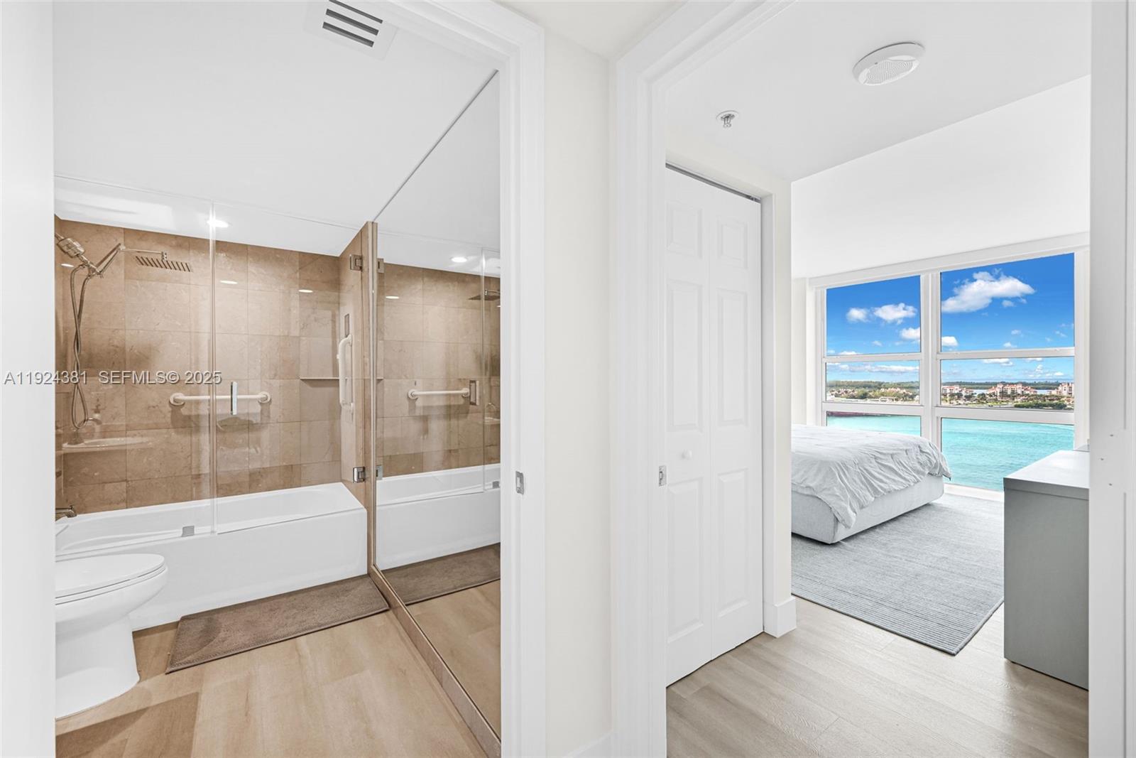 YACHT CLUB AT PORTOFINO C - Residential Lease