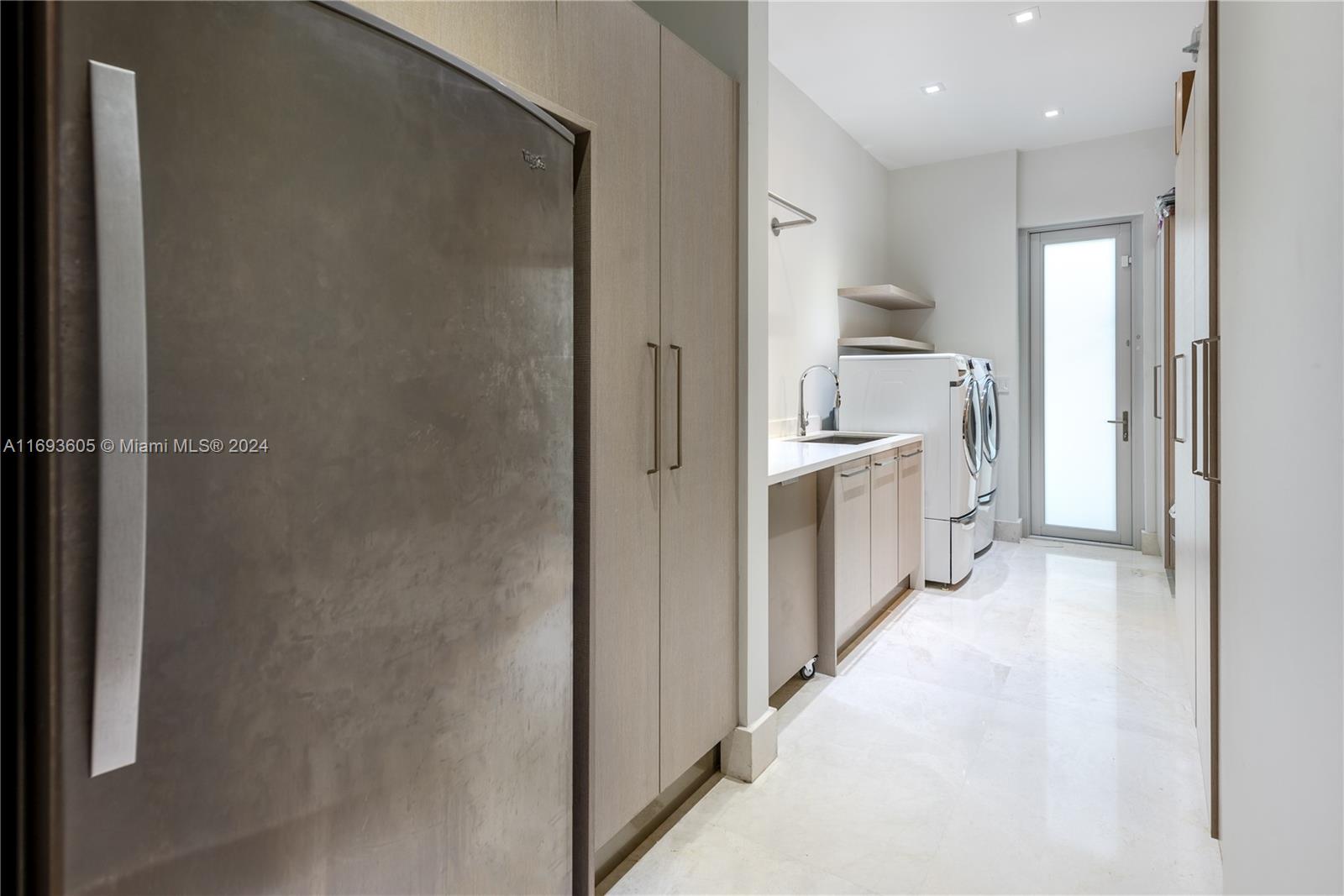 GOLDEN ISLES SEC - Residential