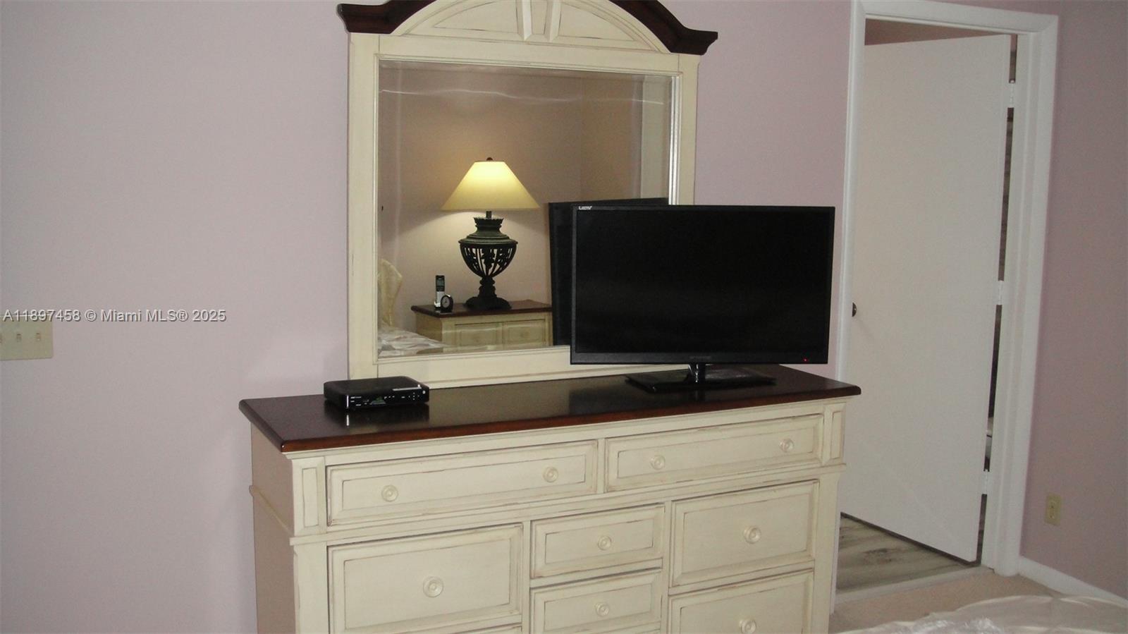 OPTIMA VILLAGE I-C CONDO - Residential