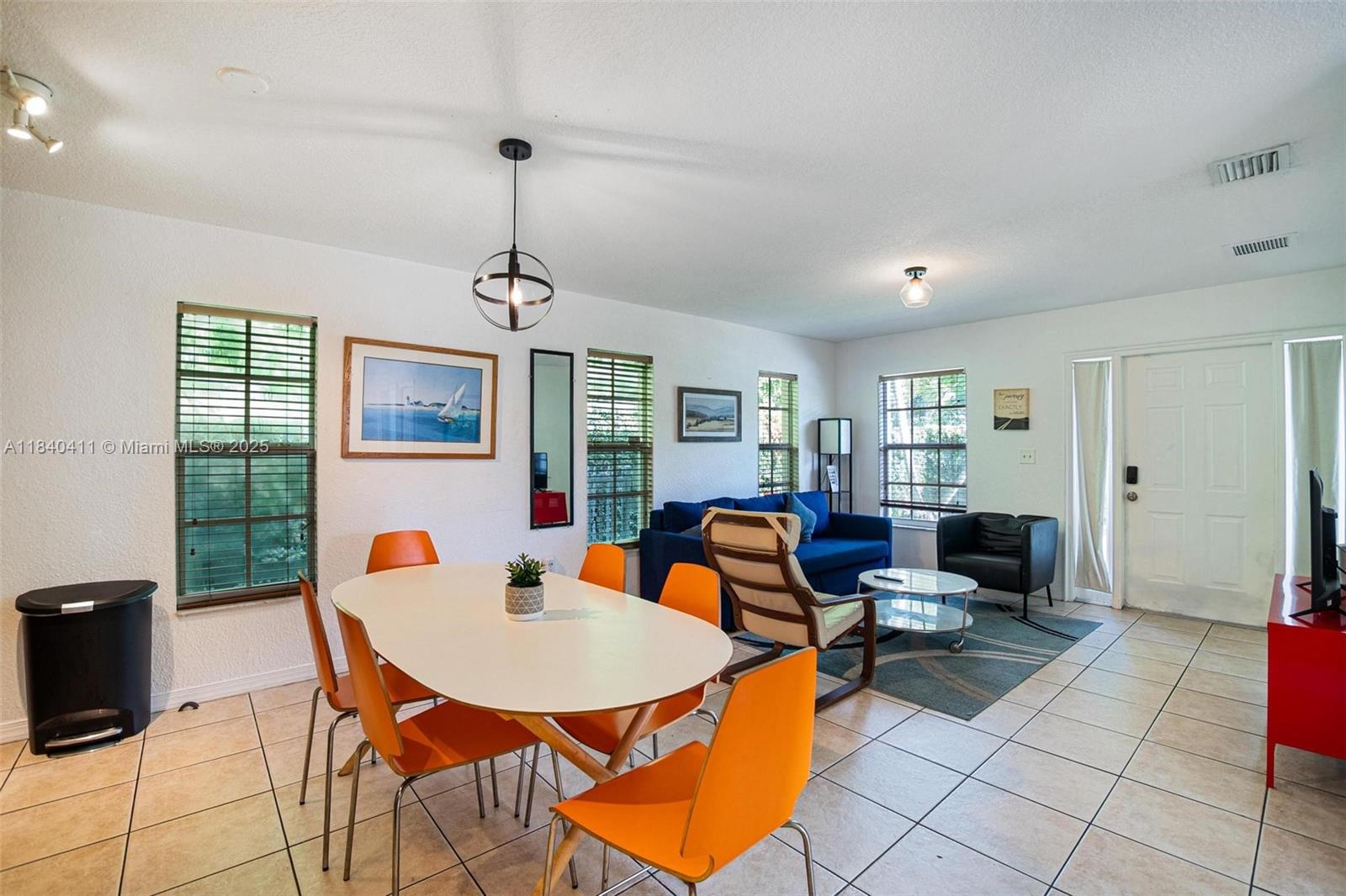 252 NW 40th St A